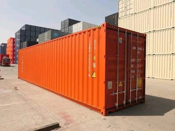 Conteneur maritime High Cube de 40 pieds – Orange (Nouveau Prime Travel – Hauteur supplémentaire) – Image 2