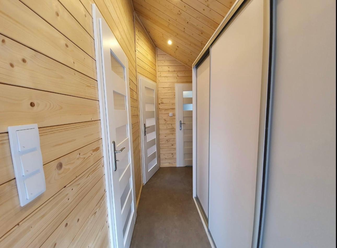 Mobil-home « Reale I » 12x4m – Chalet résidentiel avec 3 chambres (Finitions bois et design moderne) – Image 5