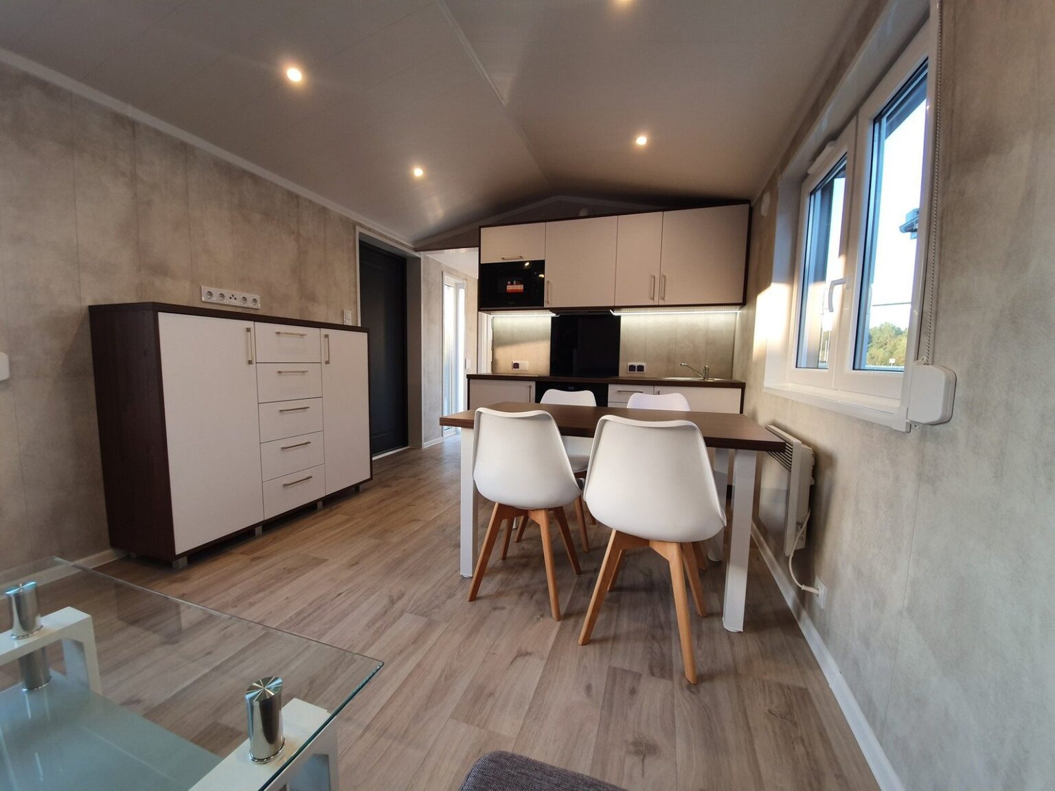 Grand mobil-home 11,4 x 3,5 m « Tout compris » – 4 saisons (meublé et prêt à emménager) – Image 7