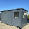 Conteneur aménagé en bureau et habitation de 5 x 2,4 m avec salle de bain complète et douche (isolation de 7,5 cm)
