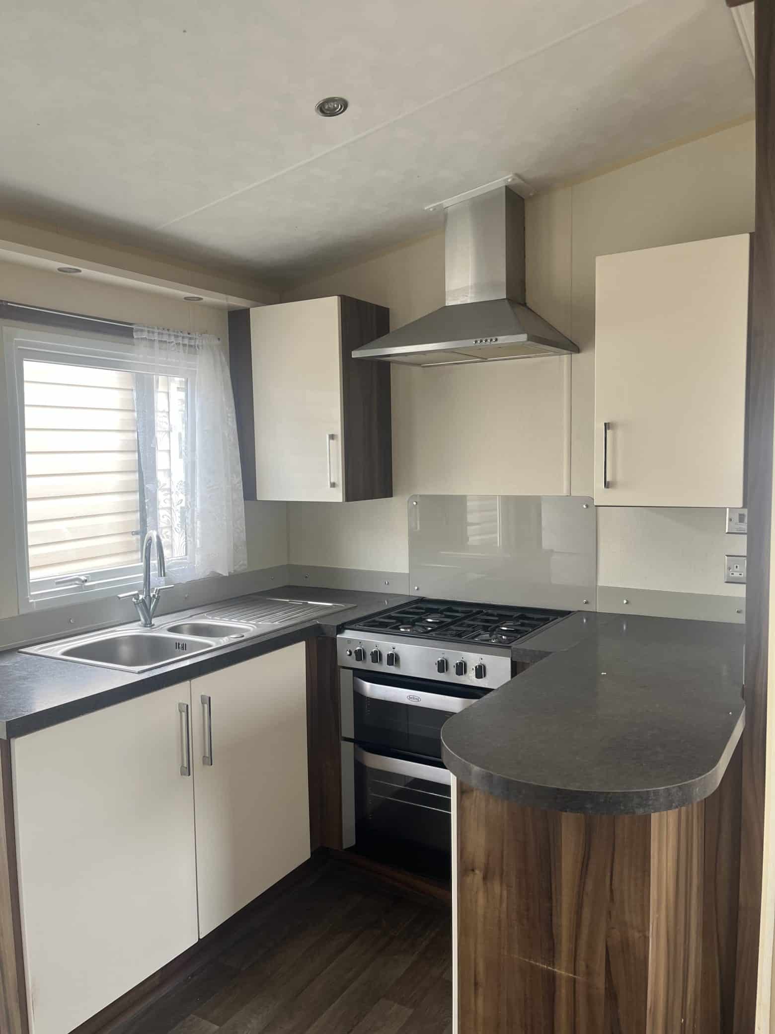 WILLERBY WINCHESTER – Image 2